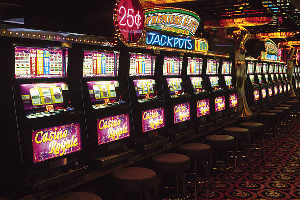 slot mainzeus app main dashboard with game categories and sportsbook options